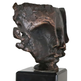 Bernadette Leijdekkers - Bronzen beeld "nieuwe visie"