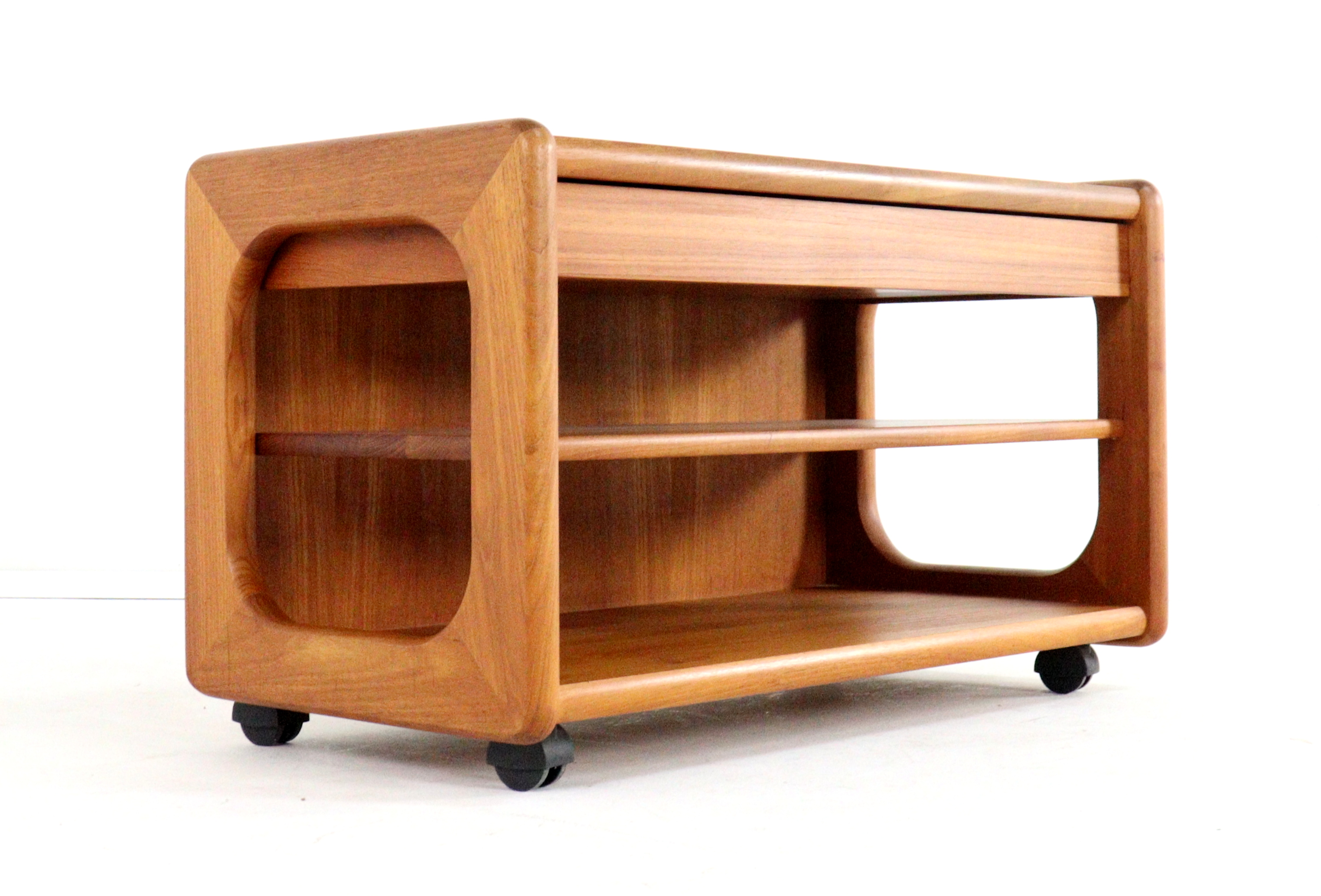 Audio meubel trolley 'Traeden'