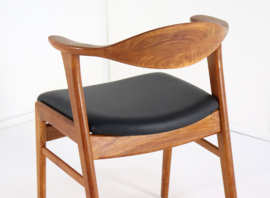 Set van 4 Erik Kirkegaard voor Høng Stolefabrik stoelen model 49
