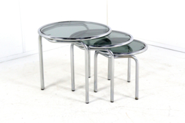 Italiaanse ronde chromen nesting tables met rookglas