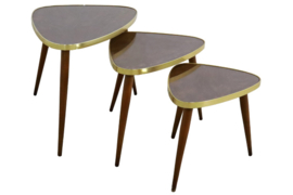 Set van 3 Nesting tables 'triangle'