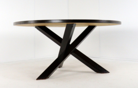 Gerard Geytenbeek ronde eettafel