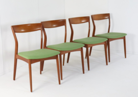 Set van 4 R. Borregaard voor Viborg eetkamerstoelen