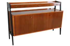 Hoog sideboard 'Korpela'