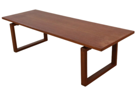 Kleine salon / bijzet tafel "Kleinerhuizen"