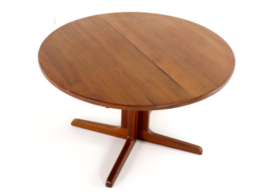 Ronde 2x verlengbare eettafel 'Aabybro'