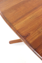 Glostrup ovalen 2x verlengbare eettafel 'Lindknud'