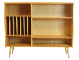 Hundevad LP / Boekenkast 'Batum'