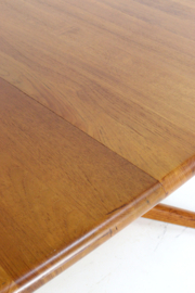 Glostrup ovalen 2x verlengbare eettafel 'Kvong'