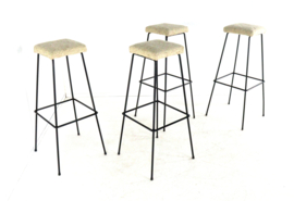 Set van 4 barkrukken