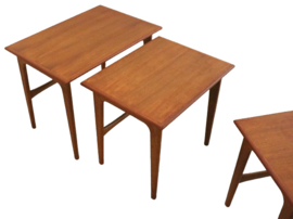 Nesting tables 'Wilp'