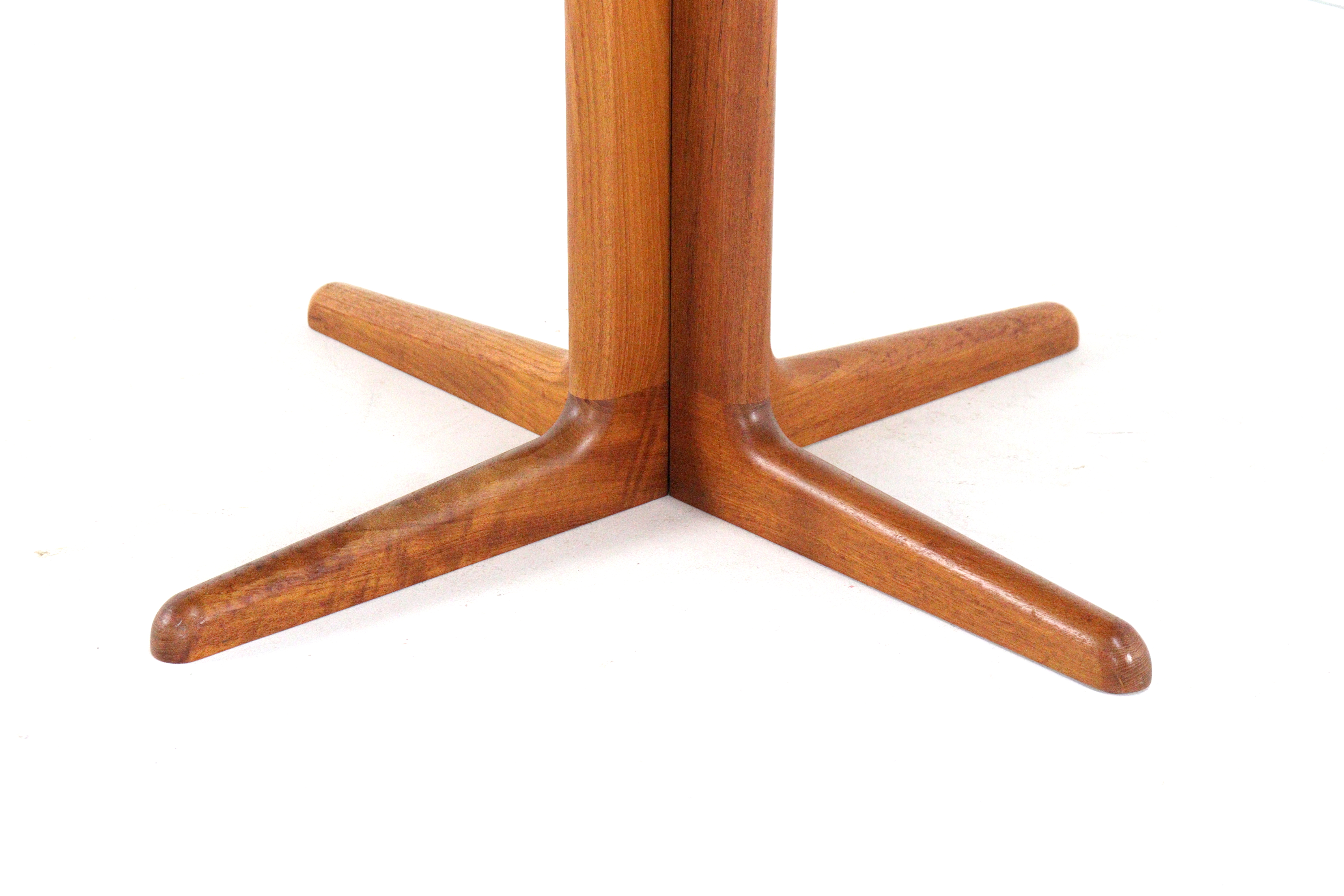 Korup ronde 2x verlengbare eettafel 'Nollund'