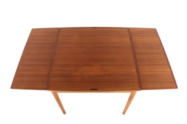 Compacte Poul Hundevad voor Hundevad & Co verlengbare eettafel