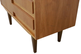 Compact Sideboard / Kast  'Calberlah'