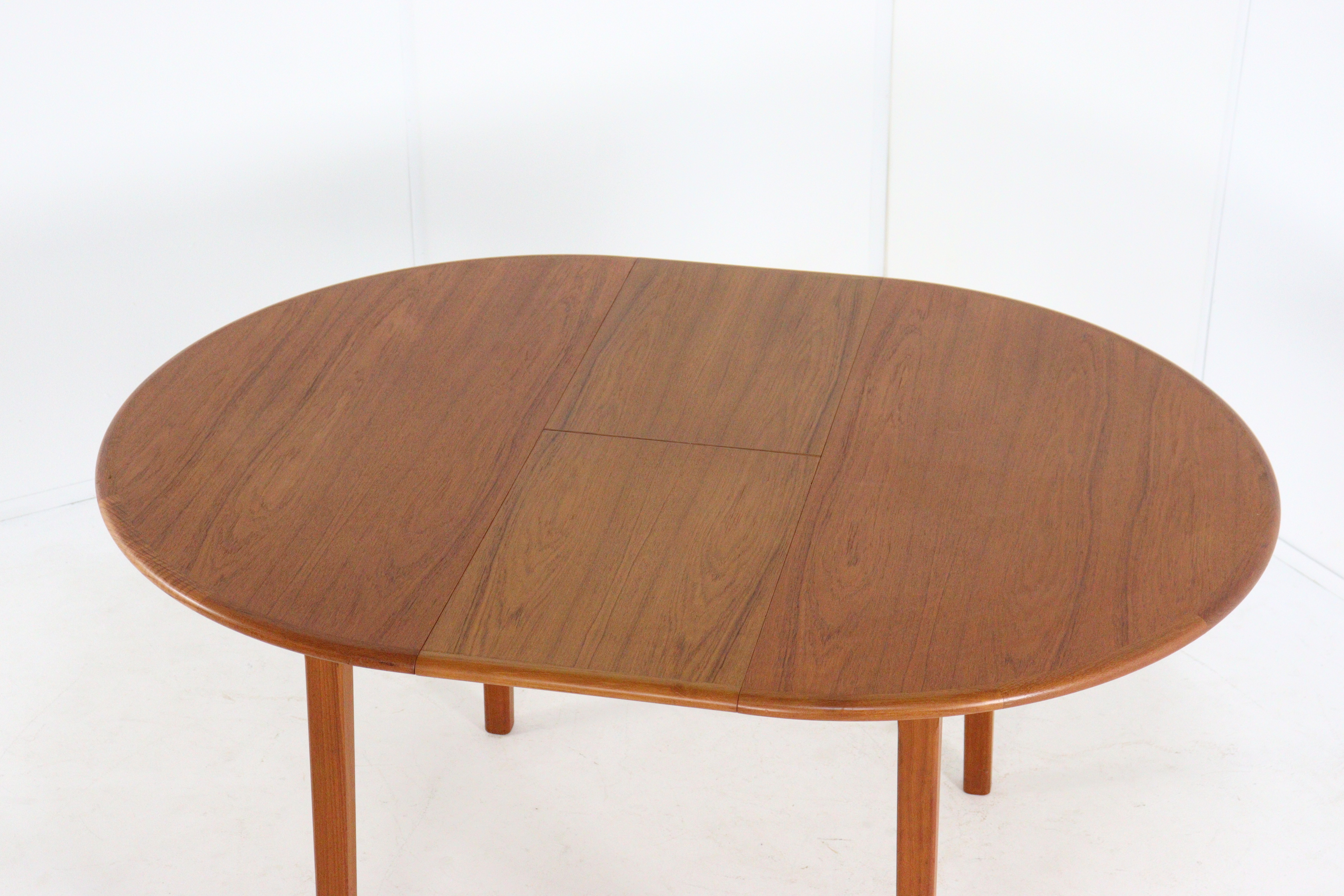 H. Sigh & Søns Møbelfabrik ronde verlengbare eettafel 'Parup'