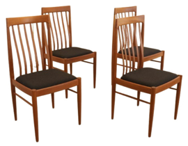 Set van 4 Bramin eetkamerstoelen 'Halgarde'