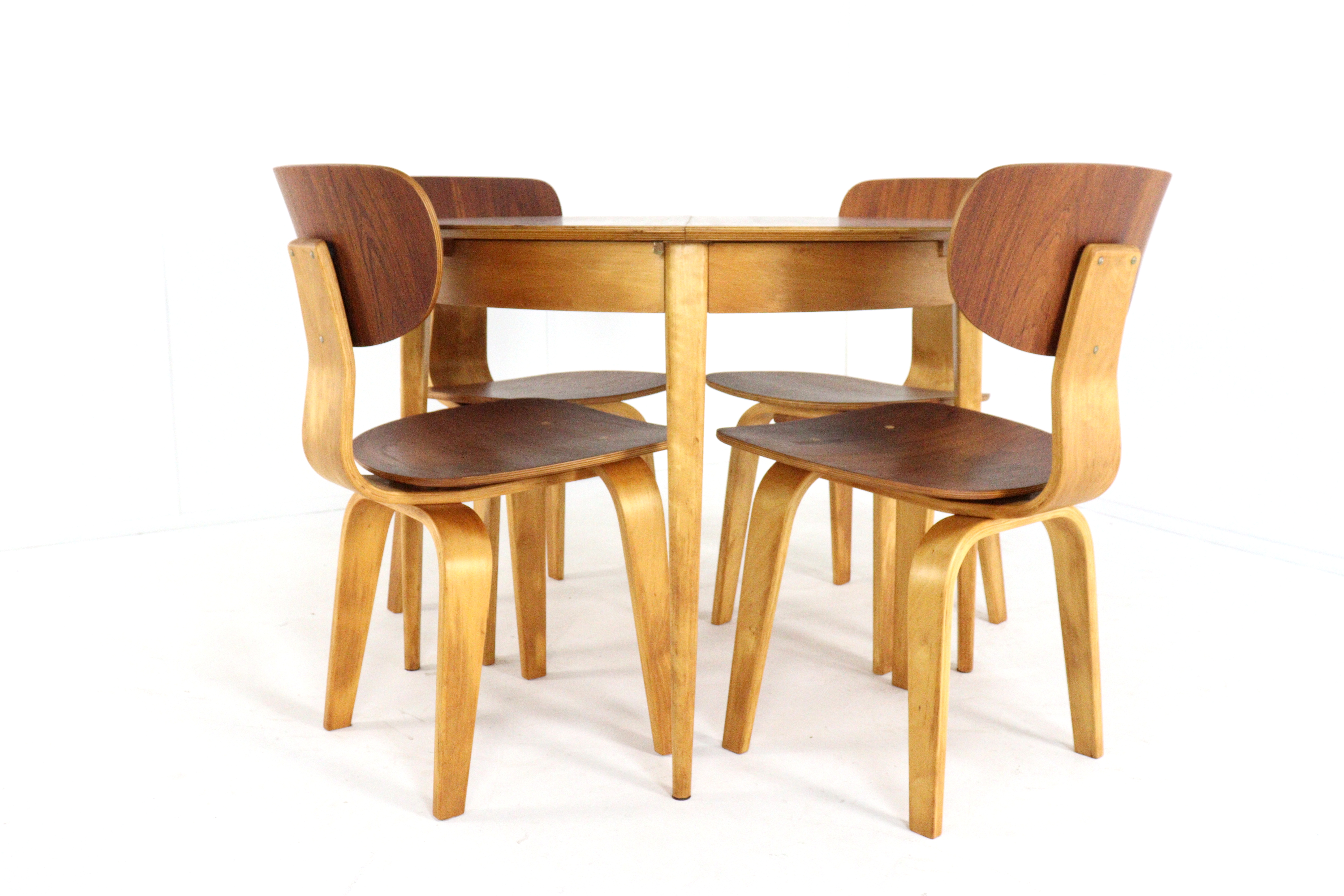 Cees Braakman voor Pastoe eetkamerset TB35 eettafel + 6 SB02 stoelen