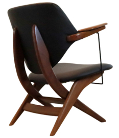 Louis van Teeffelen Wébé pelican chair 'Tilburg'