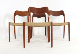 Set van 4 Niels O Möller stoelen model 71