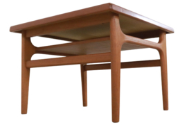 Deense salontafel Niels Bach 'Give'