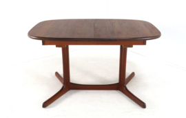 Ovalen 2x verlengbare eettafel 'Uhre'
