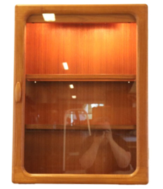 Dyrlund wandkast 'Ishoj'