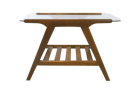 Salontafel met glas "Middelaar"