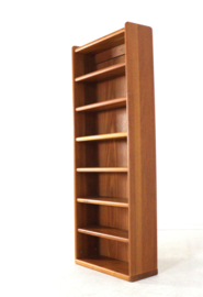 Compacte open teak kastje