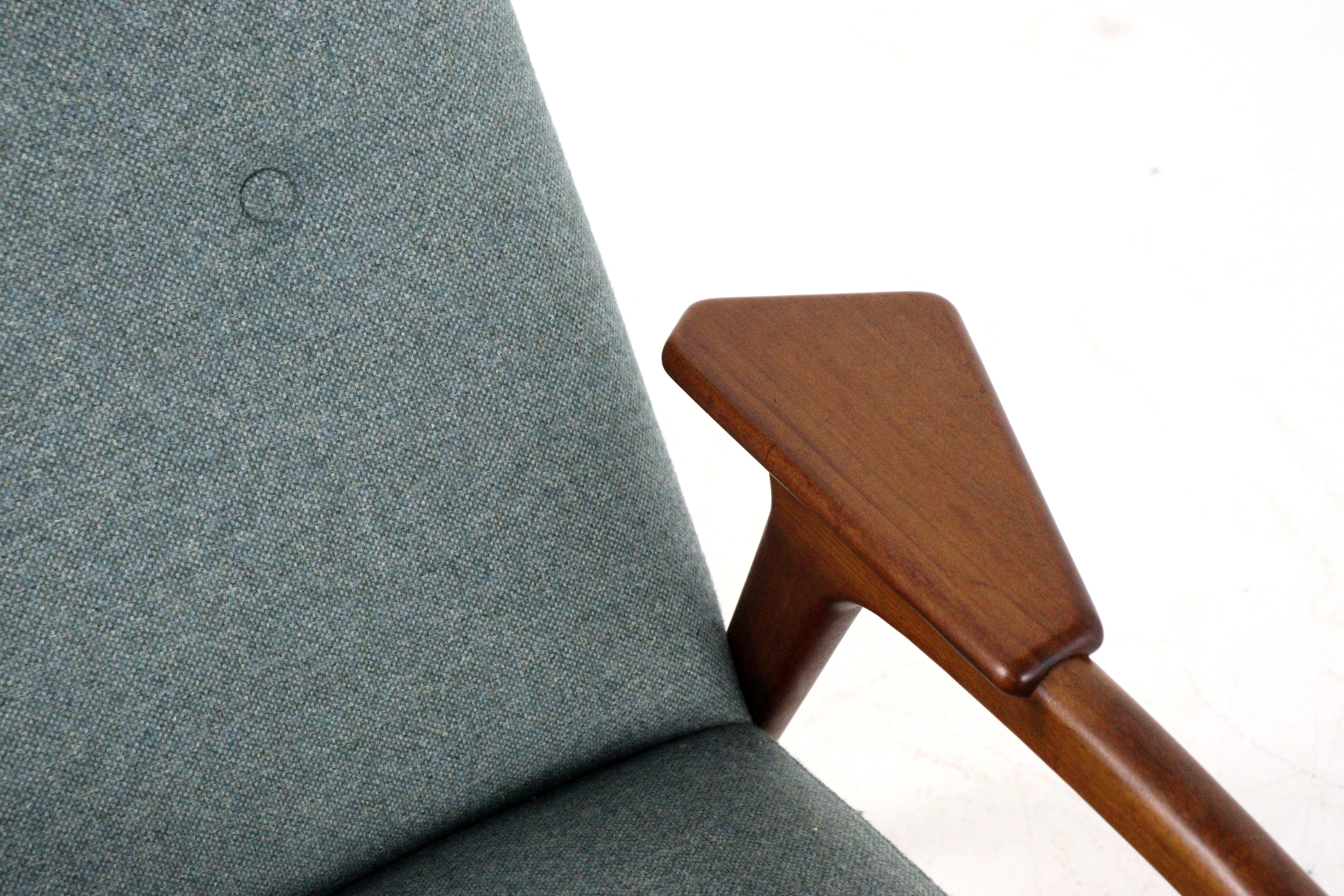 Pastoe Ruster door Yngve Ekstrom fauteuil
