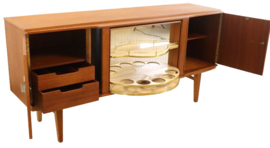 Beautility sideboard / barretje 'Parbold'  | 168.5 cm