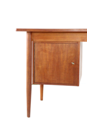 Gunnar Nielsen voor Tibergaard bureau 'Hesselballe'