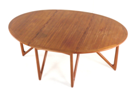 Kurt Østervig voor Jason møbler eettafel