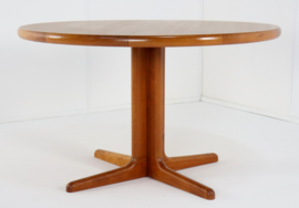 Johs. Kristoffersen & Son ronde eettafel 'Bjerget'