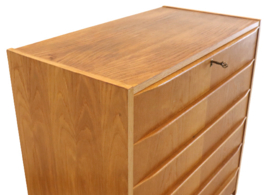 Deense hoge oak ladekast 'Brovst'