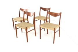 Set van 4 Arne Wahl Iversen voor Glyngore stoelen  'Naerem'