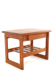 Dyrlund bijzettafel / bijzetkastje