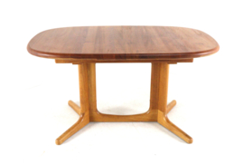 Glostrup ovalen 2x verlengbare eettafel