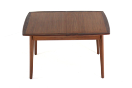 Verlengbare eettafel 'Borsele'