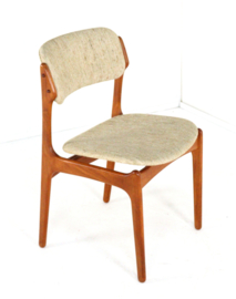 Set van 4 Erik Buch eetkamerstoelen 'Kongens'