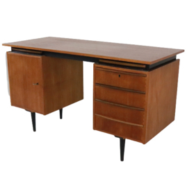 Pastoe bureau 'Beerenplaat'