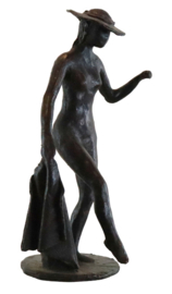 Bronzen beeld vrouwenfiguur