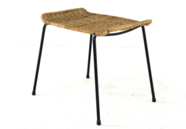 Gian Franco Legler voetenbankje