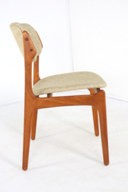 Set van 4 Erik Buch eetkamerstoelen 'Kongens'