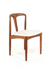 Set van 4 Johannes Andersen voor Uldum Juliane stoelen