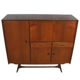 Wébé highboard Louis van Teeffelen 'Loerik'