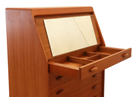 Dyrlund secretaire / kaptafel 'Gjerlev'