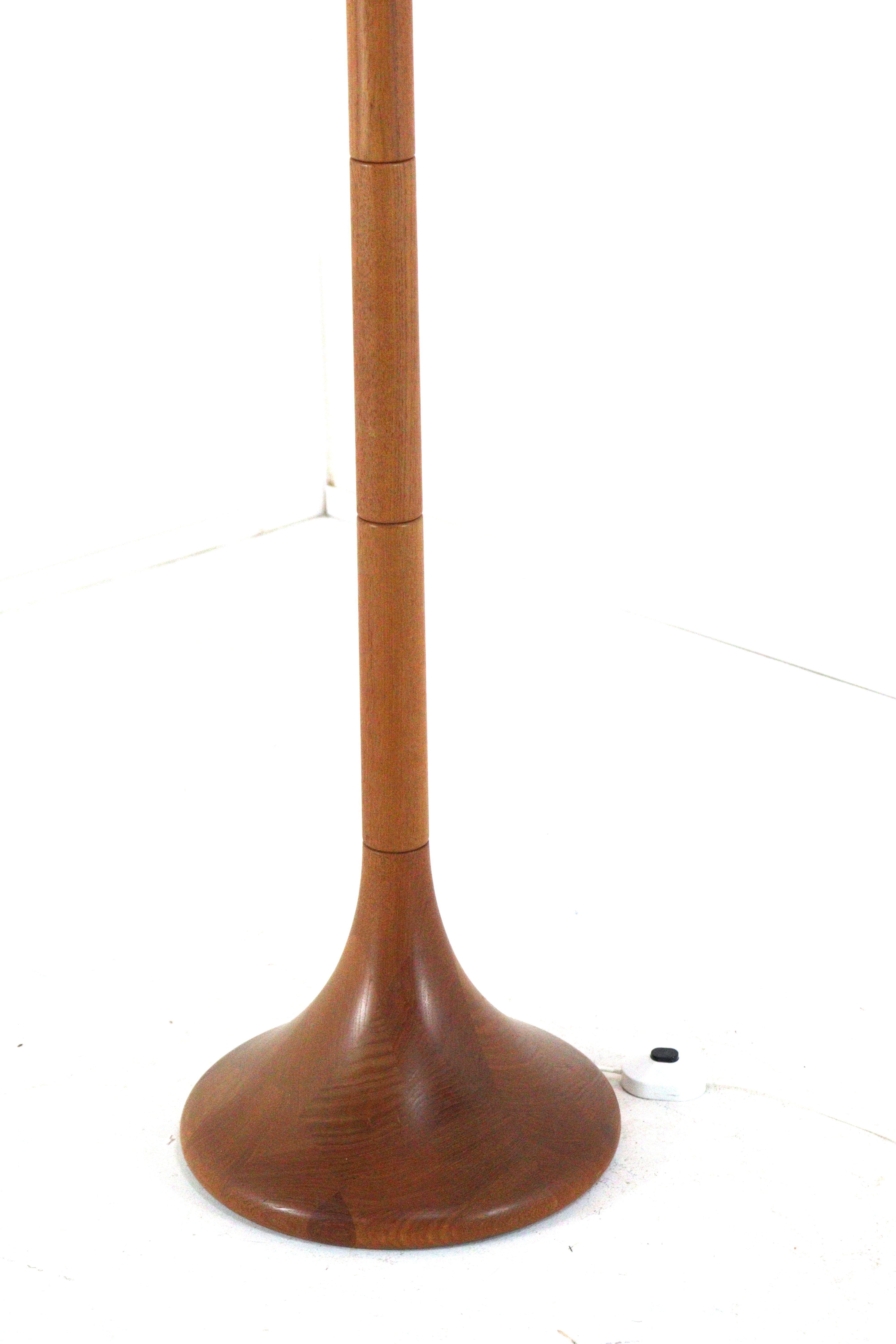 Dyrlund vloerlamp