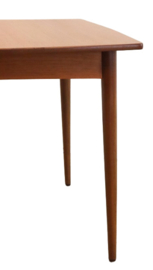Vierkant verlengbare eettafel 'Nyby'