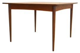 Vierkant verlengbare eettafel 'Nyby'