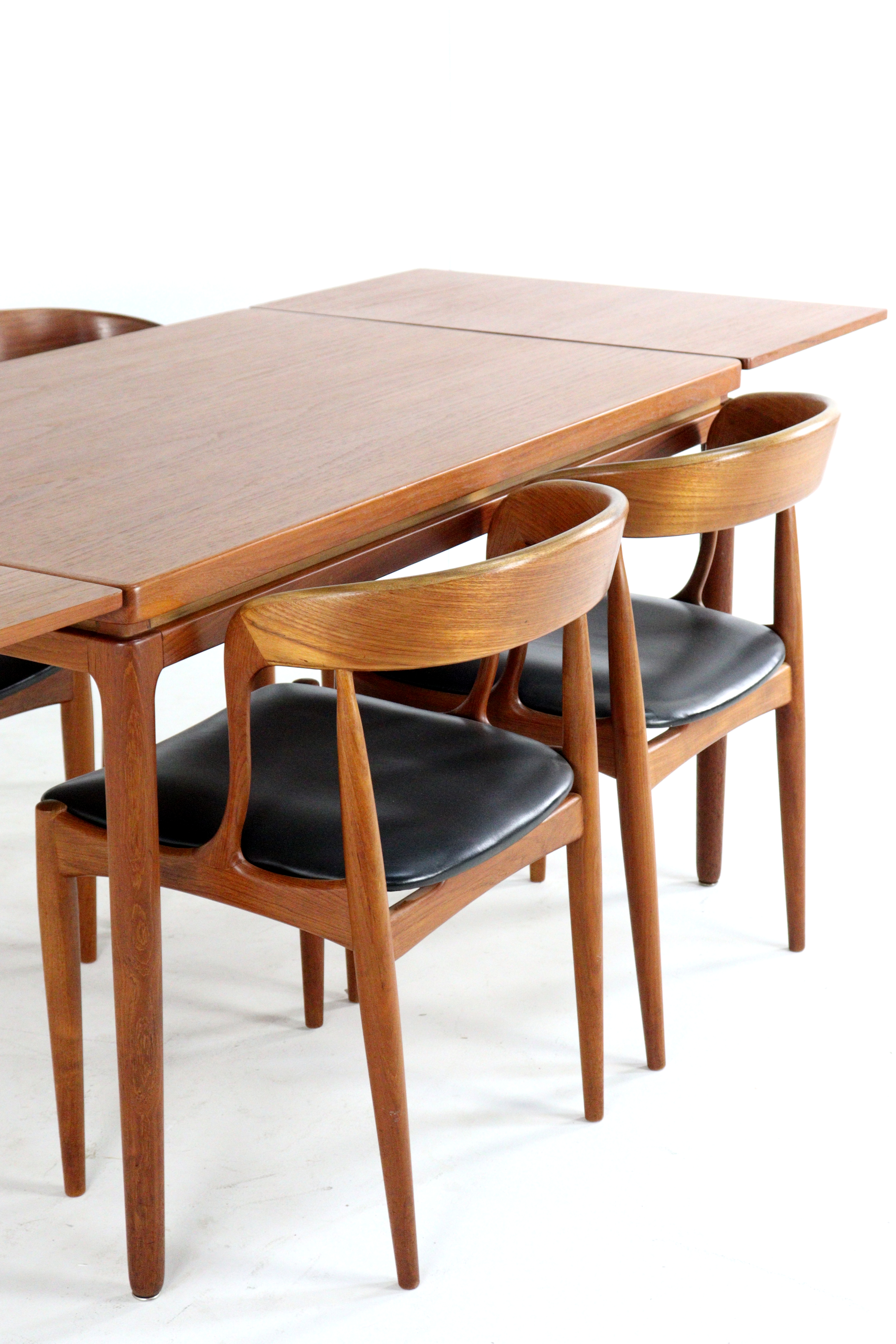 Johannes Andersen voor C. Linneberg verlengbare eettafel 'Assing'